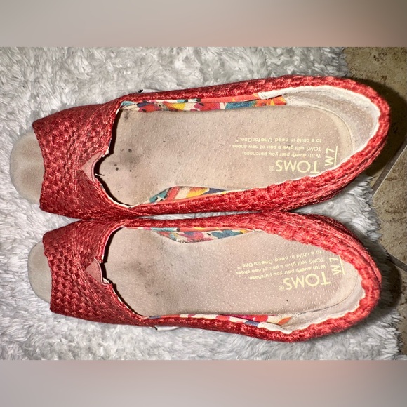 TOMS Savannah Burnt Red Woven Raffia Wedge - Women Color: Red Size: W7 - Picture 6 of 8